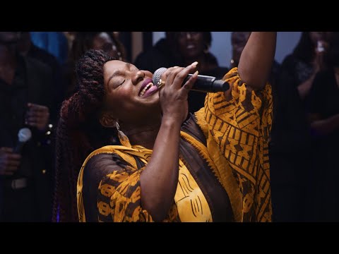 𝑴𝑨𝑹𝑰𝑵𝑨 𝑲𝑶𝑼𝑨𝑺𝑺𝑰 & Living Gospel - Adorons Chez Nous ( ACN EPS 4 )