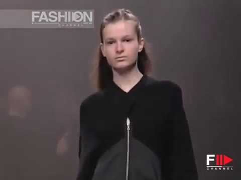 Fashion Show "Ter Et Bantine" Autumn Winter 2007 2008 Pret a Porter Milan 2 of 3 by Fashion Channel