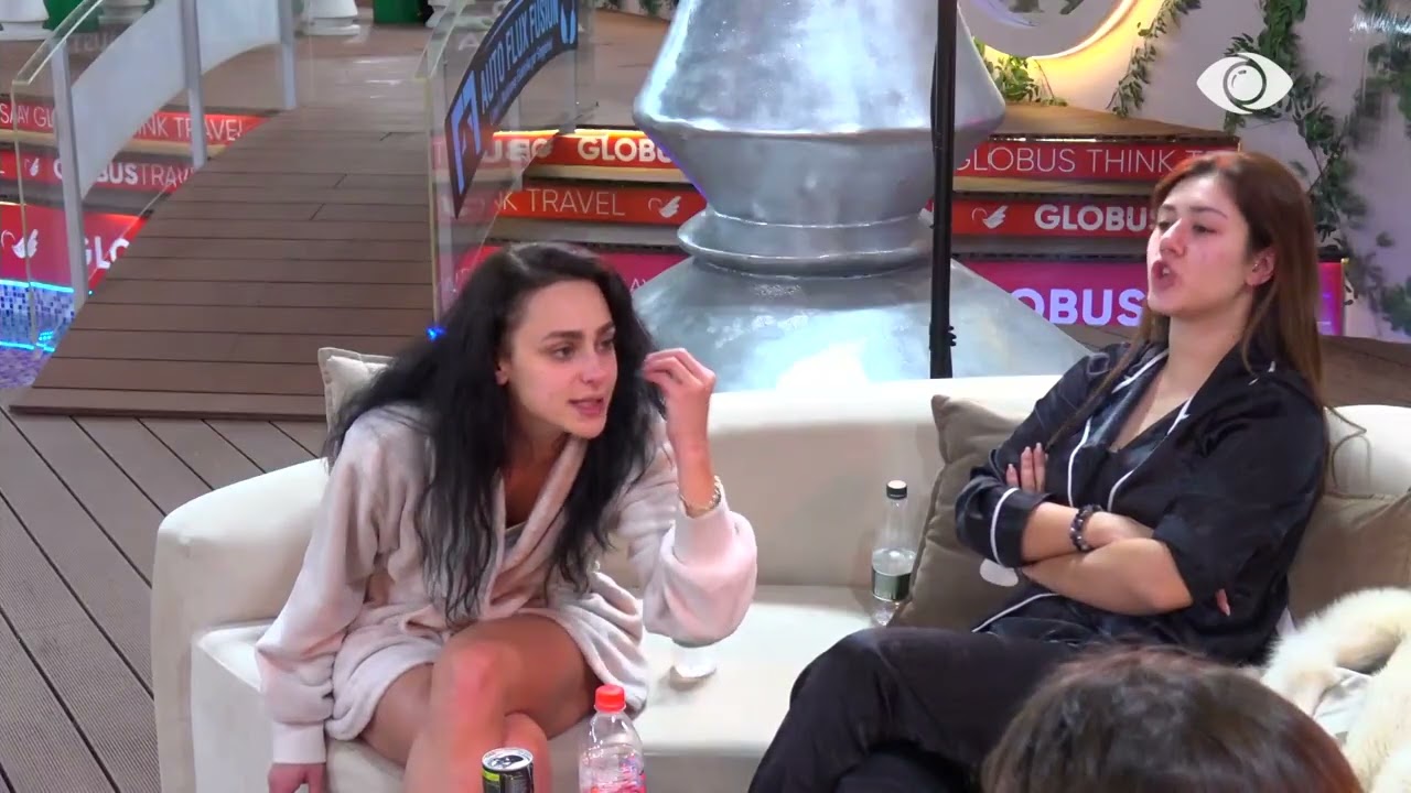 Është papagall/ Egli bisedon me Tirin dhe Krisën për Loredanën