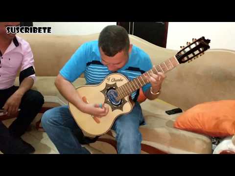 MI HERMANO Santiago Chamba En El Requinto - Rockola