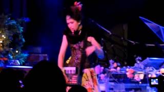 imogen heap - i am in love with you