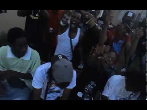 Massif - Fuck Moun / Massif Ft T-Sharka - An Jan Aw [ AN BA ZAYAN LA PROD]