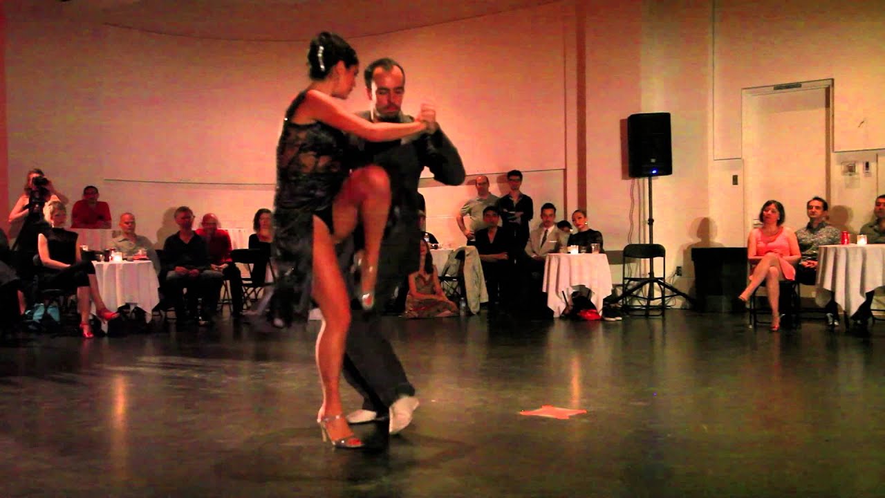 Pablo Rodriguez et Mariana Dragone, "Dichas que vivi" (valse).