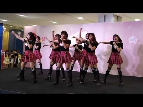 CM Cafe ( Daifuku ) : รักหนึ่งคำ @ รับน้องหน้าฝน - Central Chengwattana【4K】