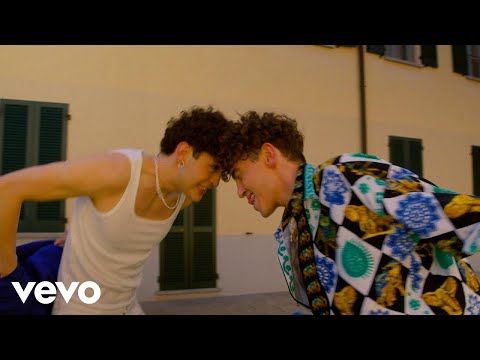 Michele Bravi - Popolare (w/ Mida) on Spotify Charts