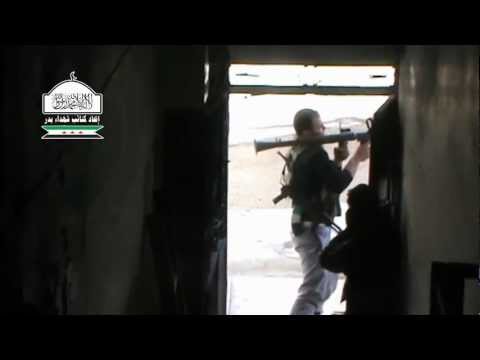 استهداف تحصينات قوات النظام في جبهة حي الأشرفية في حلب بواسطة قاذف آر بي جي من قبل اتحاد كتائب شهداء بدر