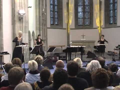 Without Touch 2.0 - concert Lydia Kavina & B. B. & Carolina Eyck