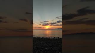 Download lagu story wa sunset di pantai mp3