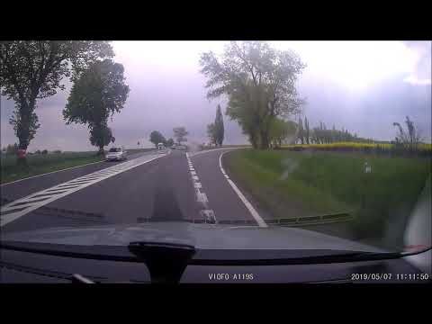 wymuszenie pierwszeństwa na drodze Strzegom - Świebodzice