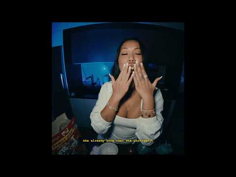 TKANDZ - PHOTOGENIC (Official Lyric Video)