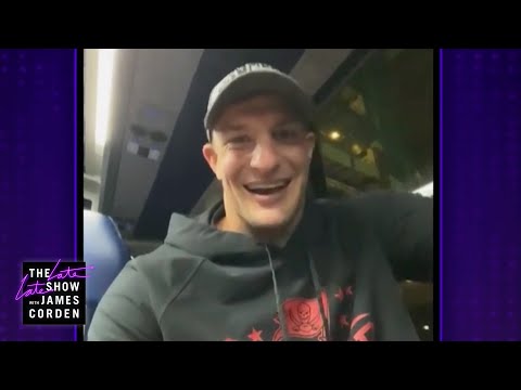 ロブ・グロンコウスキーは安っぽいブリトーで祝っている (Rob Gronkowski Is Celebrating with Cheesy Burrito)