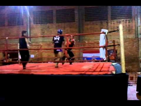 Pelea de NAVARRO muay thai en "loyal way"