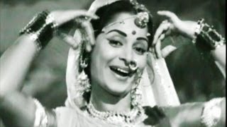 Paan Khaye Saiyan Hamaro - cover by Meenakshi