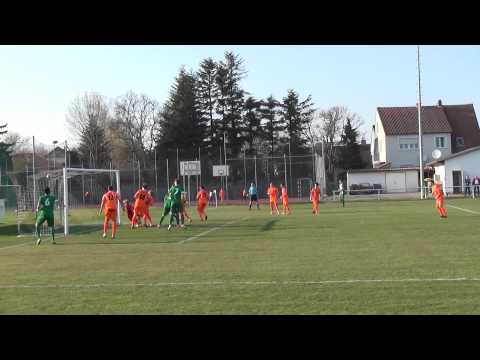 Tor! Manuel Tschanek (Mönchhof) trifft nach 17 Minuten zum 1:1
