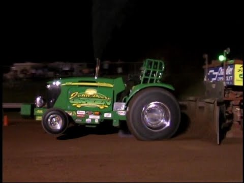 Tractor Pulling Flashback Lucas Oil East Coast Super Stock/Pro Stock Tractors In Action At Manassas