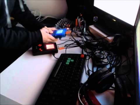 12B4 - Live chiptune with 2 gameboys