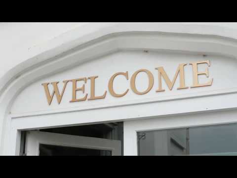 1919 Restaurant and Bar at Cottage in the Wood