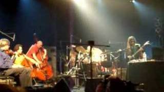 Zeitkratzer & Keiji Haino — Live at the Donaufestival