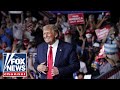 Trump holds campaign event in Michigan Trump holds campaign event in Michigan