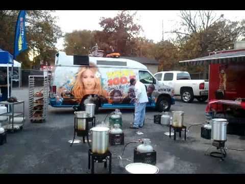 WSSL 100/Ellis and Bradley Great Possible Turkey Fry 2010