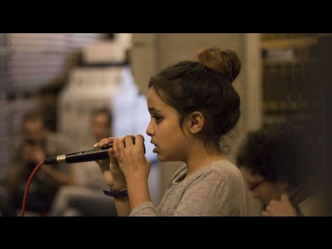 download lagu mp3 mp4 Abril Montmany, download mp3 Abril Montmany free download, download mp3 Abril Montmany