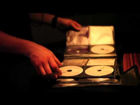 Harman Kardon - Dean Rigg