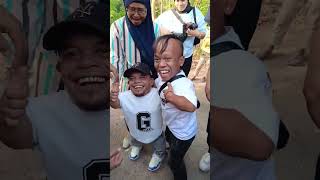 Download lagu Acil ketemu abangnya #bodorsunda #komedisunda #lucu #ngakak #sketbor #reels #reel #well #abret #acil mp3