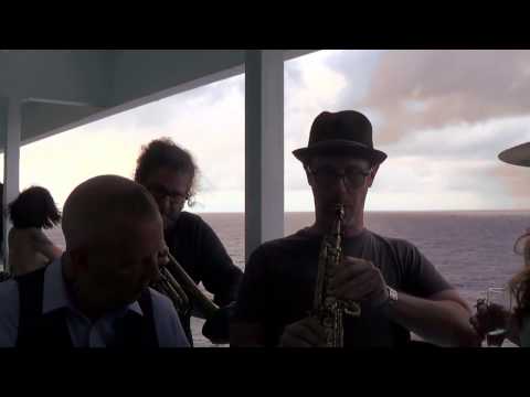 The Mavericks - Jamaica Farewell (The Balcony Cruise Sessions)
