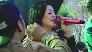 Download lagu SATIA   ADE ASTRID ' LIVE SESSION PUNCLUT ' mp3