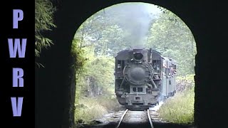 preview picture of video 'Chinese steam C2 #10 with passenger train passes through a tunnel near Caiziba, Shibanxi'