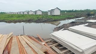 Download lagu KASIBUT MATRIALS CONTINUE TO BE BROUGHT IN TO ACCELERATE THE CONSTRUCTION OF TRANS KALTARA HOUSING mp3