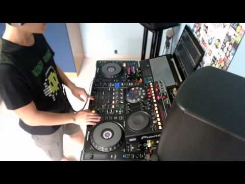 DJ ViperStar - Zombielicious Pumpkins & Brainssssssss! (HALLOWEEN MIX)