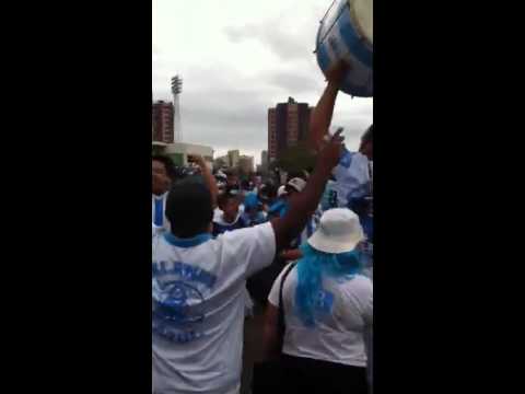 Chegada da torcida Alviceleste em Maringá!