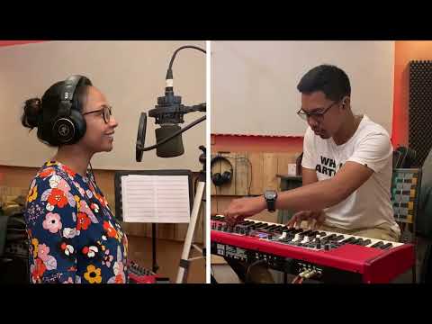 Niova Ianao (Nanie) - Tsanta Randri featuring Sity Rakoto