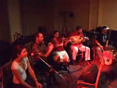 Zurgó együttes: Kezes