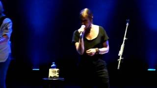 Suzanne Vega - Tombstone Intro - Caesarea, Israel, 15/7/2010
