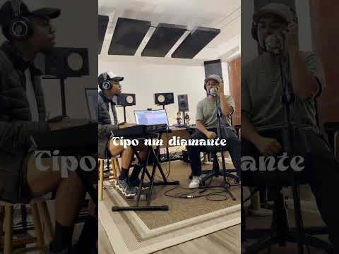 Acústico dessa que eu gosto muito!🎹 #Elemesalvou #trapgospel #evangelho #worship