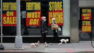 'We're going to see the worst economic contraction in modern history,' says economist