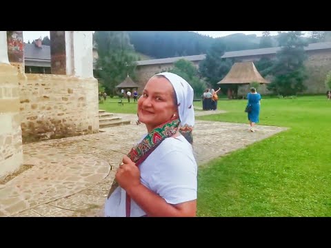 În vizită la Marginea. Singurul loc din Europa unde se face ceramică neagră. Bucovină plai cu flori