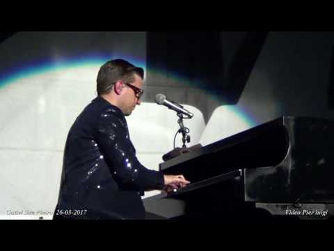 Bridge Over Troubled Water - Matthew Lee (live in concert 2017)