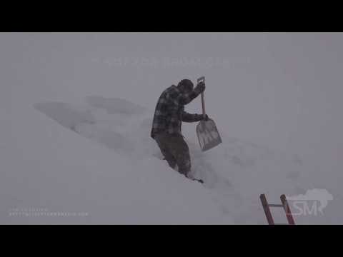 12-9-19 Marquette, MI Winter Storm Blankets City - Difficult Travel - Whiteout