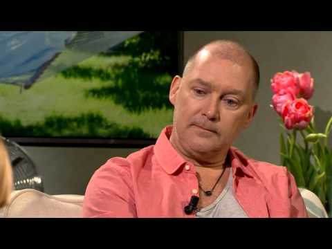 Schlagerveteranen Bobby Ljunggren om sin tunga hemlighet - Malou Efter tio (TV4)