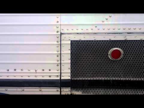 Old Classic Metro Bus