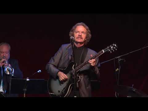 Play Video Youtube Video