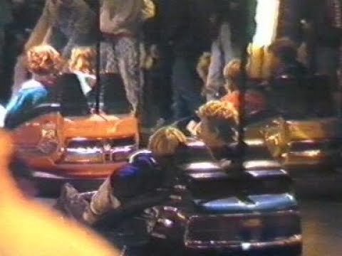 1986 Hoorn: Kermis bij avond ('De Agenda')