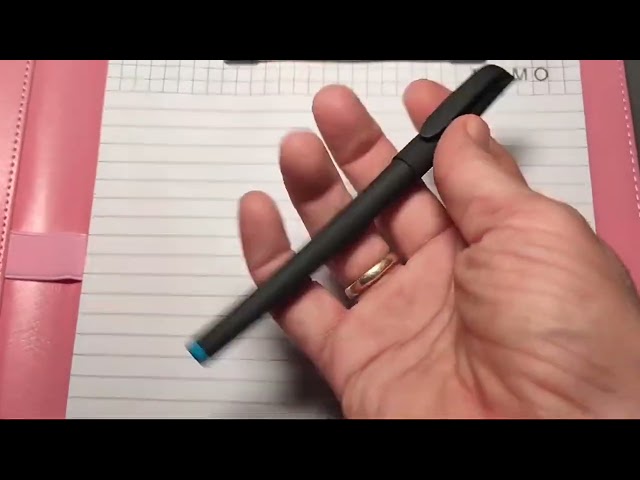 Vídeo relacionado con Amazon Basics Portapapeles de almacenamiento de aluminio, 35.6 x 22.8 cm, 2 niveles, clip estándar, Plateado