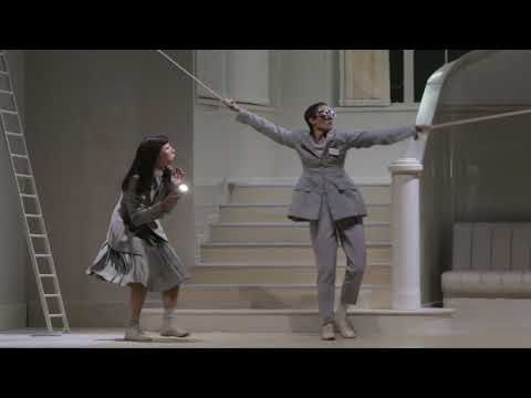 Pasionaria / Marcos Morau