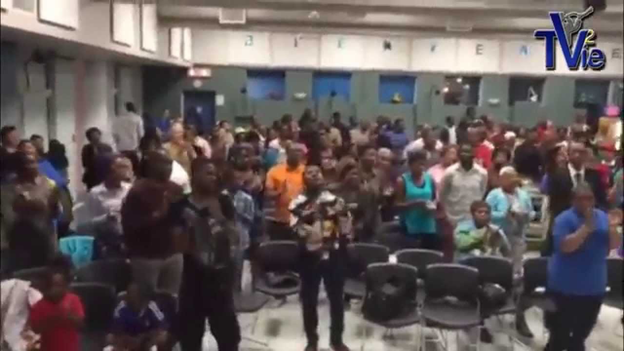 Thumbnail of video:  Extrait de la mission à Ottawa - Canada (04/06/15)