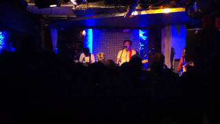 Paper Lions - Don't Touch That Dial (Live from the Seahorse, Halifax, February 5, 2011)