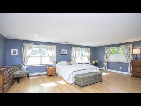 25 Bradford Avenue, Sharon, MA 02067